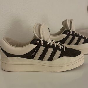 Adidas Men's Cream and Brown Campus Sneakers